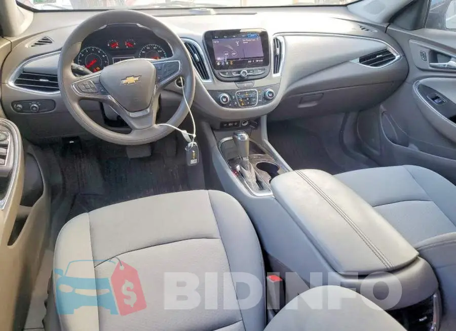 1G1ZD5ST2KF127521 Photo# 8
