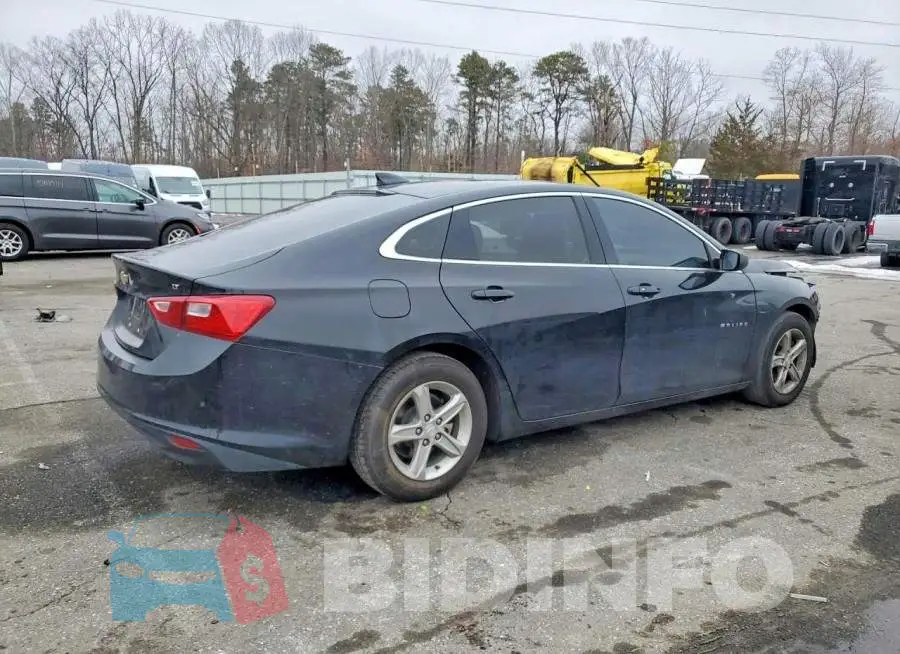 1G1ZD5ST5PF151125 Photo# 3