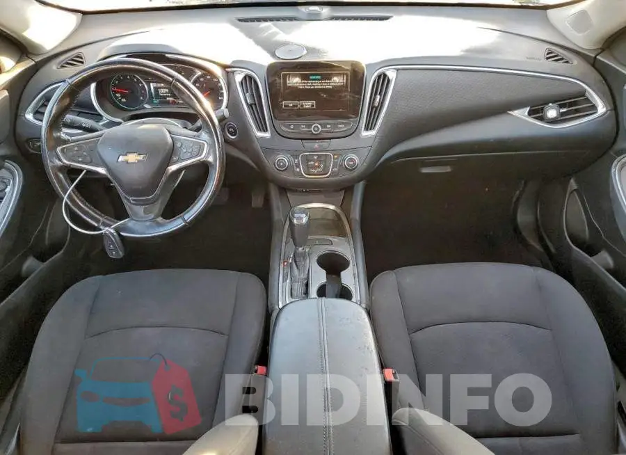 1G1ZD5ST9JF280122 Photo# 8