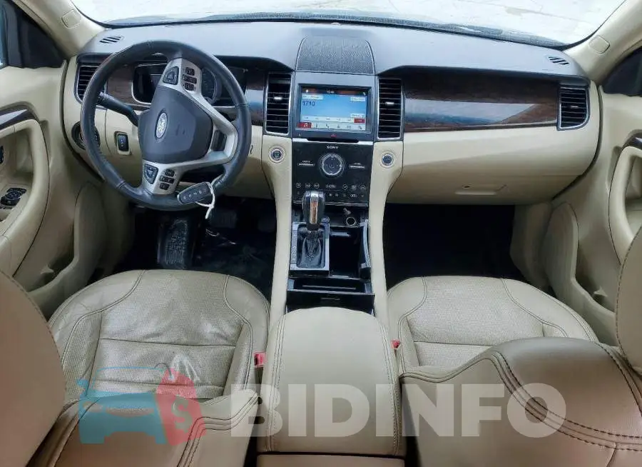 1FAHP2F88JG130100 Photo# 8