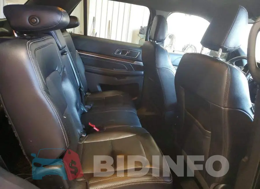 1FM5K7F82KGB11418 Photo# 10