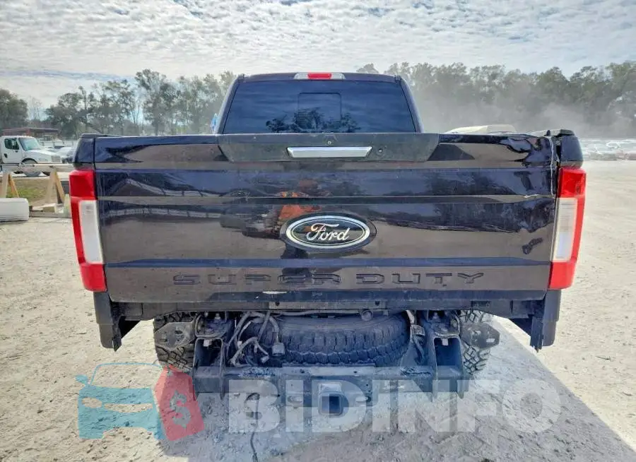 1FT8W3BT1JEB26270 Photo# 6