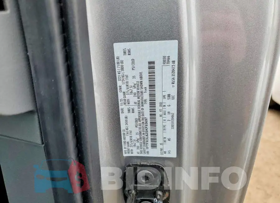1FTFX3L82SKF93697 Photo# 12