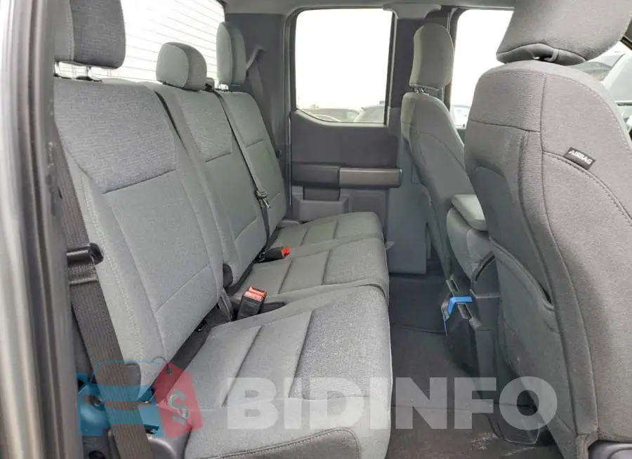 1FTFX3L82SKF93697 Photo# 10