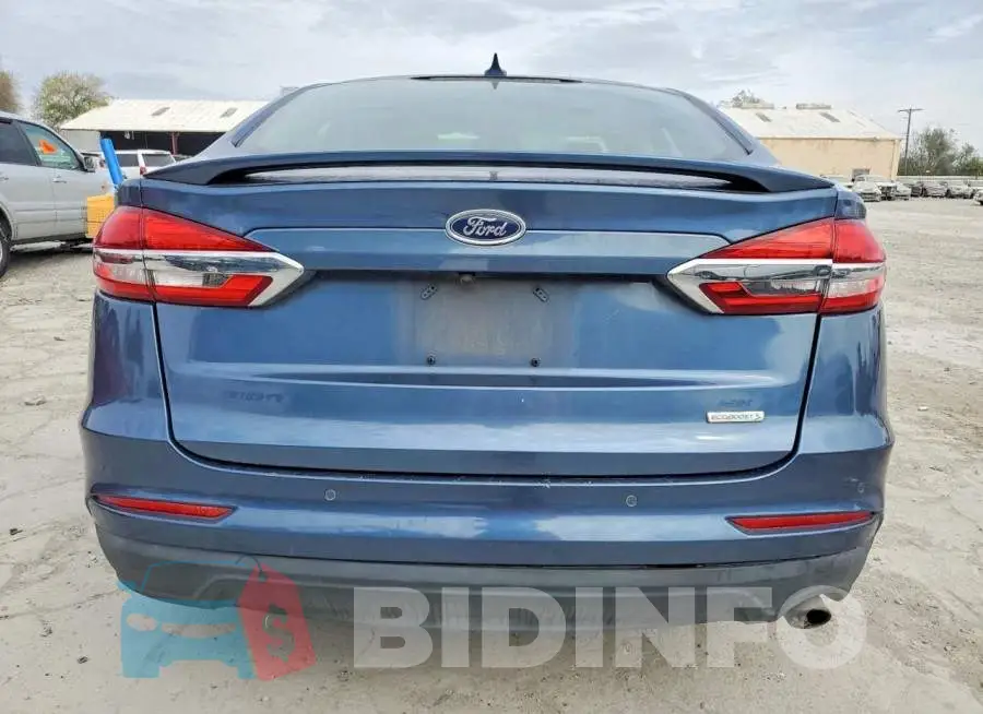 3FA6P0HD9KR114035 Photo# 6