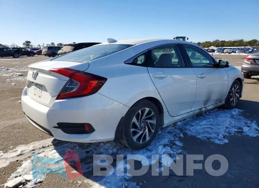 19XFC2F71HE079909 Photo# 3