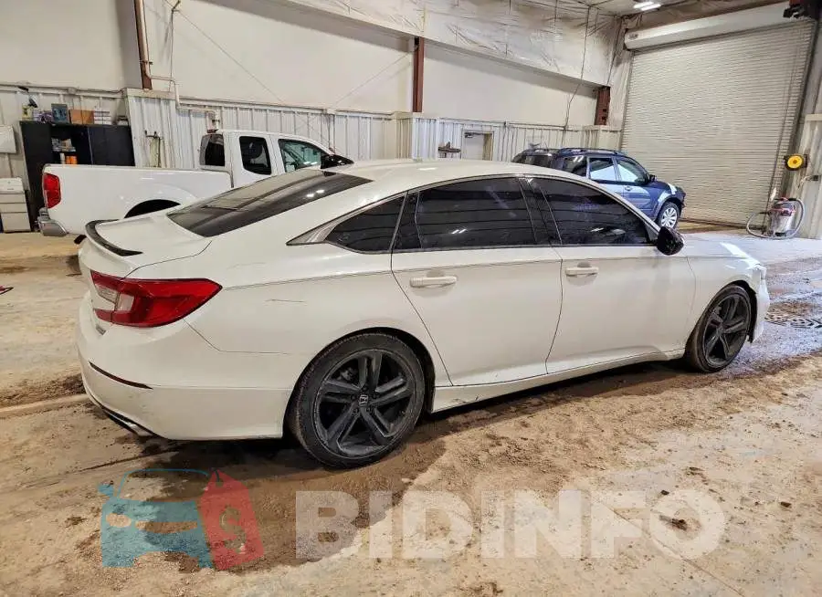 1HGCV1F48NA035659 Photo# 3