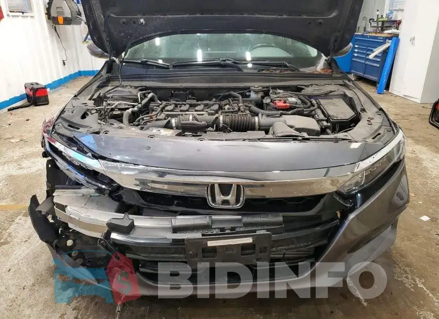 1HGCV1F55JA128917 Photo# 11