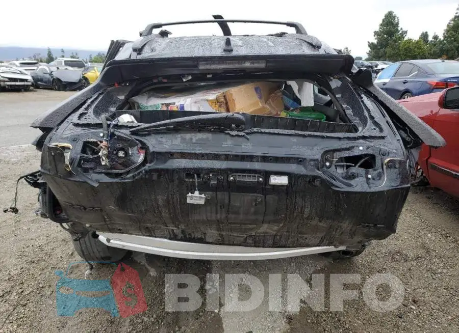 2T3C1RFV6MC141367 Photo# 6