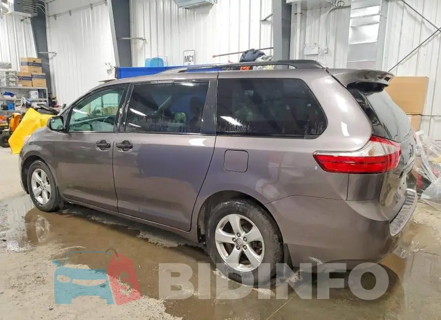 5TDZZ3DC0HS806917 Photo# 2