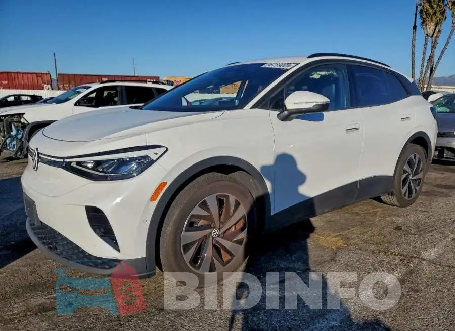 1V2BMPE88PC056313 Photo# 1