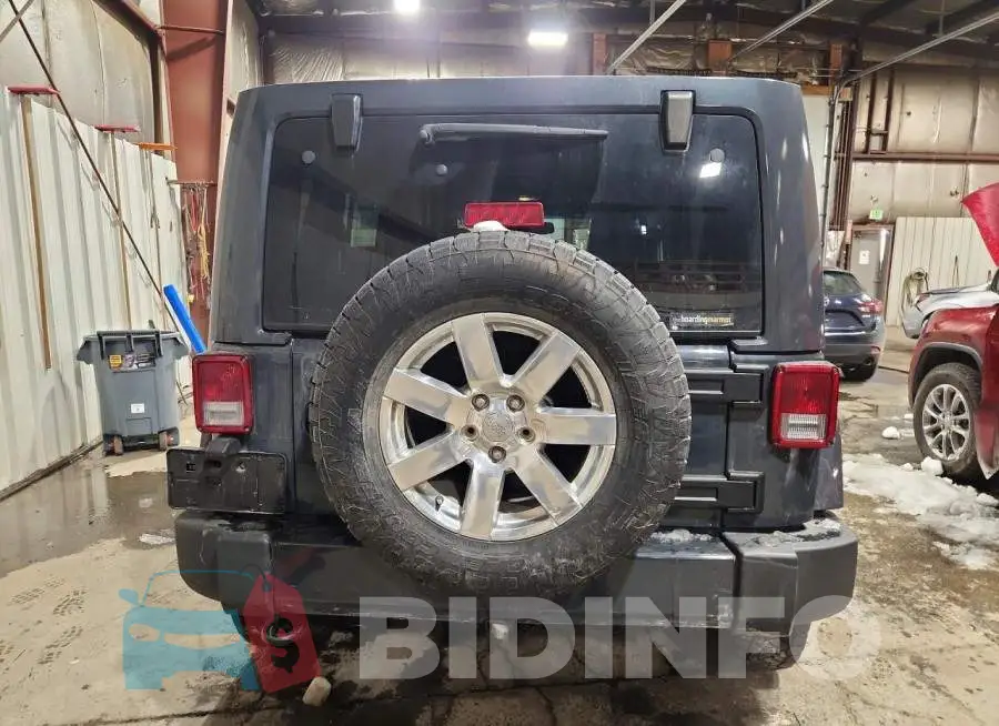 1C4BJWEG4HL681644 Photo# 6