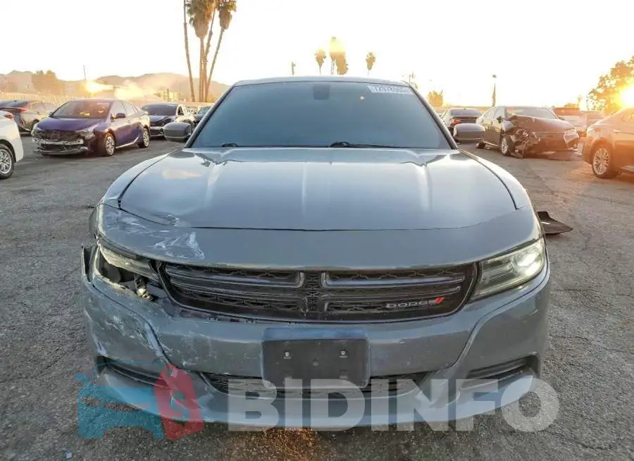 2C3CDXBG6KH643878 Photo# 5