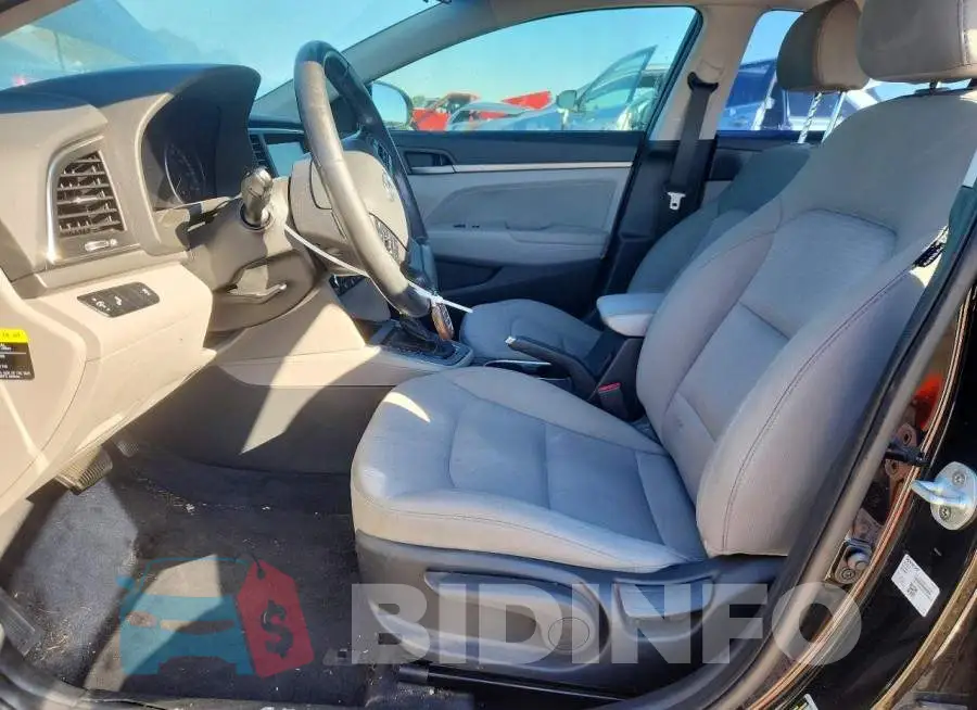 5NPD84LF2HH108572 Photo# 7