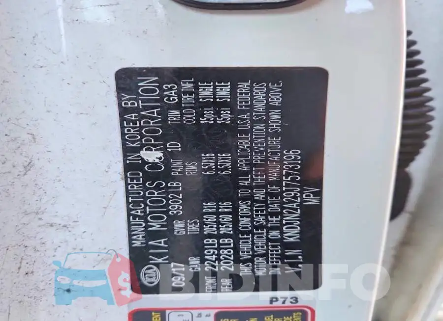 KNDJN2A29J7573196 Photo# 12