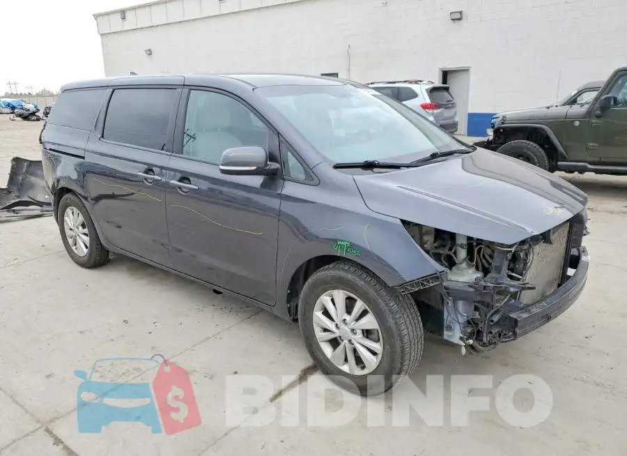KNDMB5C16H6233922 Photo# 4