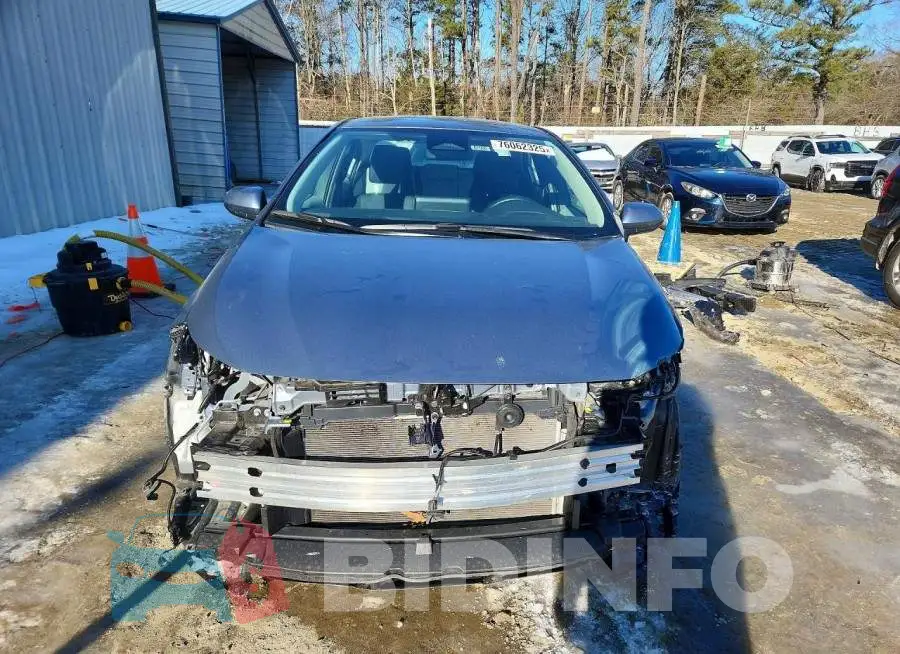 5YFB4MDE4SP254264 Photo# 5