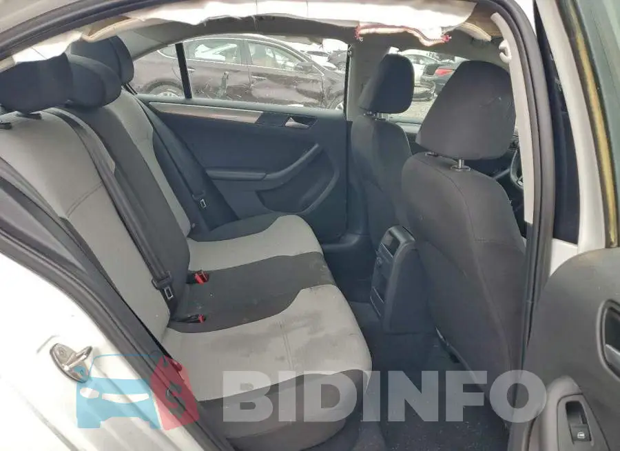 3VW2B7AJ6HM217500 Photo# 10