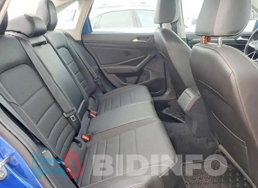3VW7M7BU2RM019040 Photo# 10