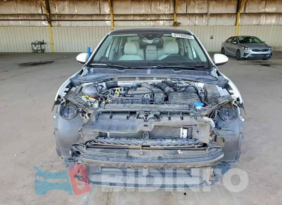 3VW7M7BU9RM035929 Photo# 5