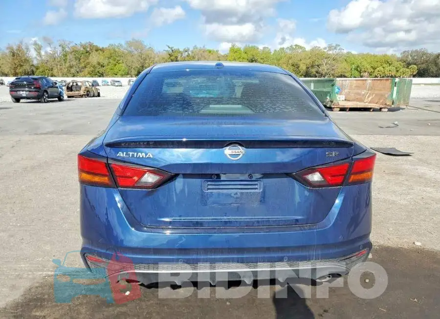 1N4BL4CV9LC217263 Photo# 6