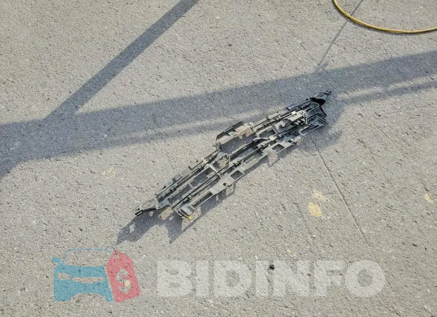 JN8AT2MT2JW467192 Photo# 13
