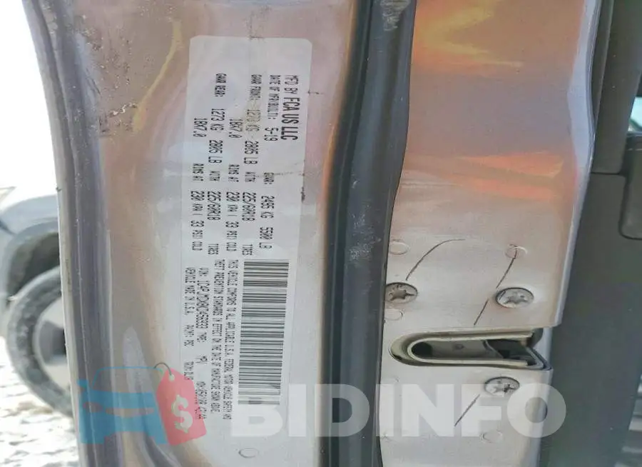 1C4PJMDX8KD456933 Photo# 13