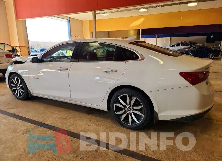 1G1ZD5ST8JF208831 Photo# 2
