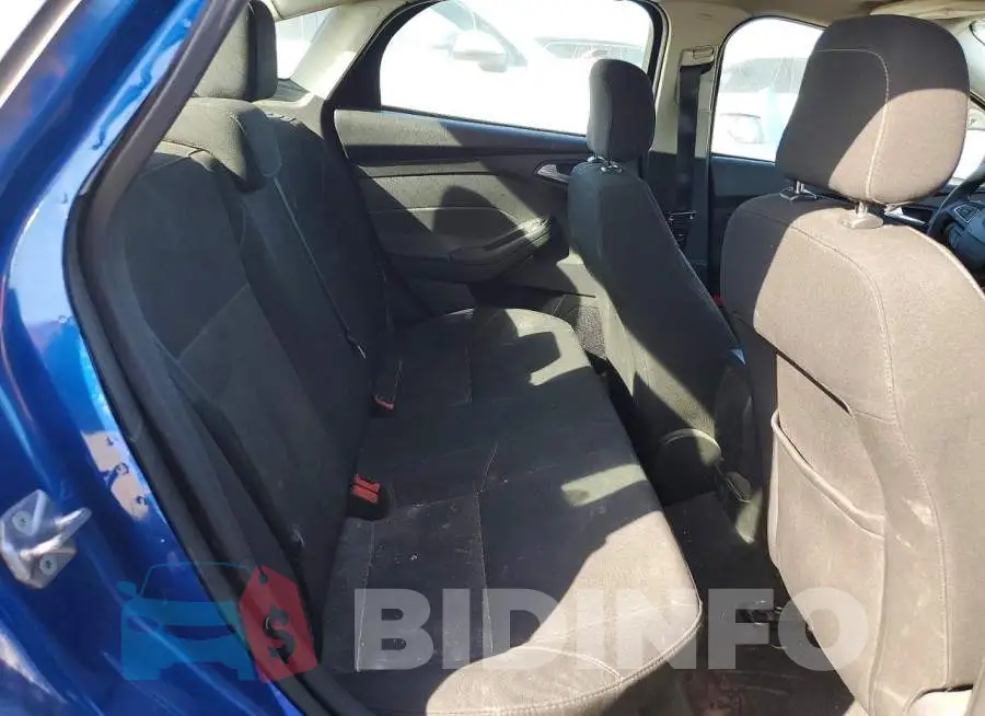 1FADP3F2XJL302635 Photo# 10