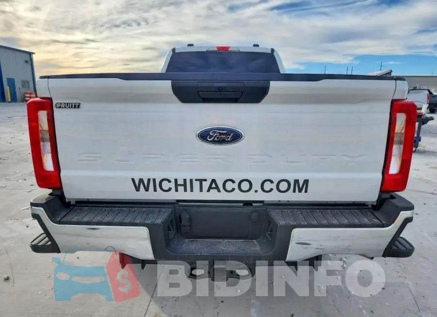 1FT7X2AA5TEC17452 Photo# 6
