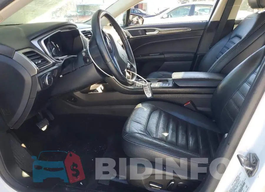 3FA6P0LU1HR409646 Photo# 7