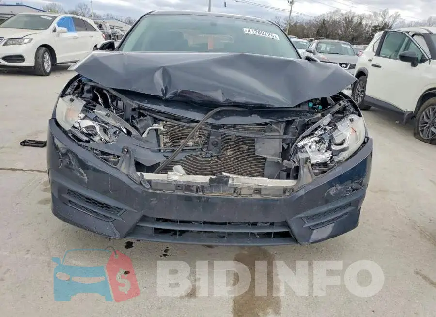 19XFC2F53HE046084 Photo# 5
