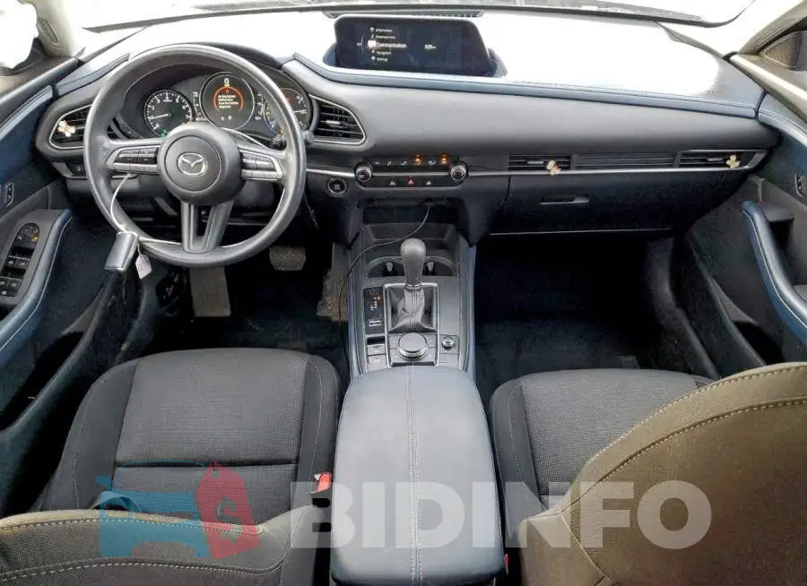3MVDMBAL1MM217388 Photo# 8