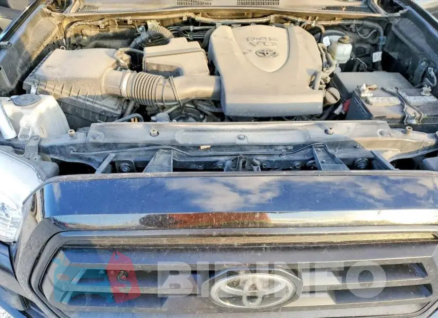 3TMCZ5AN5NM457269 Photo# 11