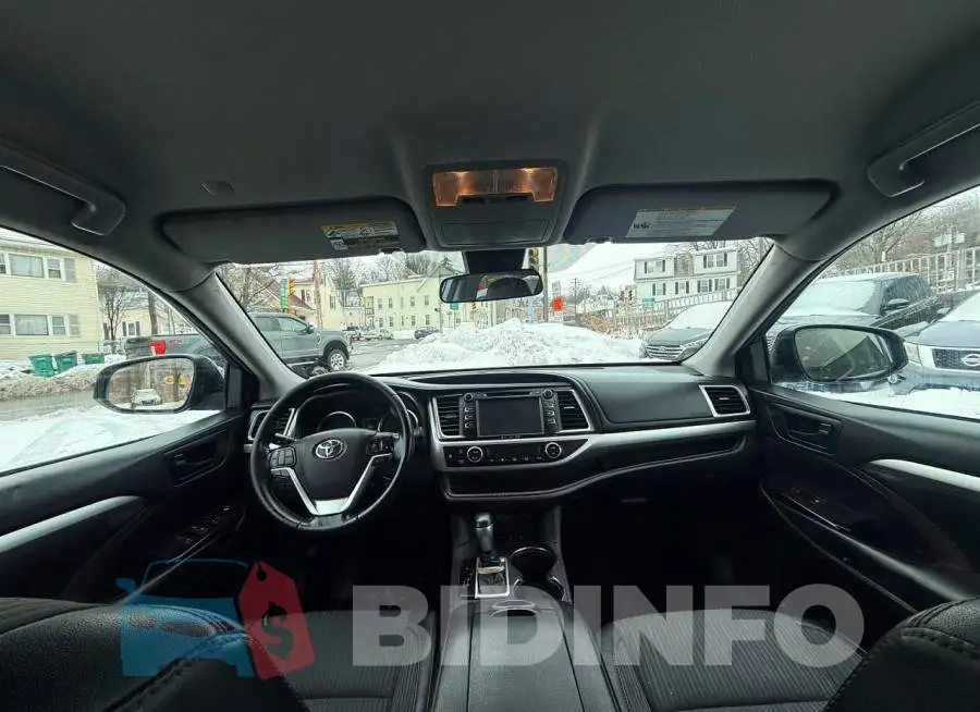 5TDBZRFH5JS910676 Photo# 12