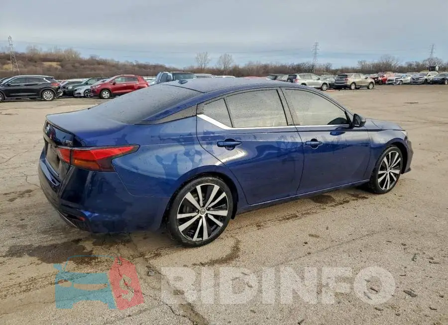 1N4BL4CV3KC166552 Photo# 3