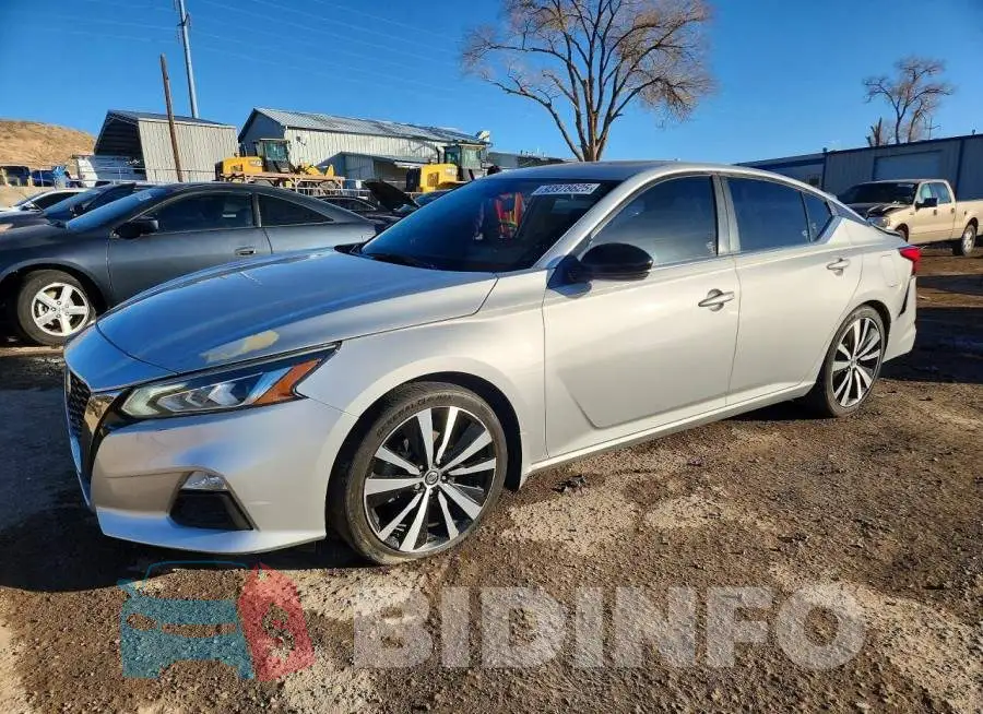 1N4BL4CV5LN315095 Photo# 1