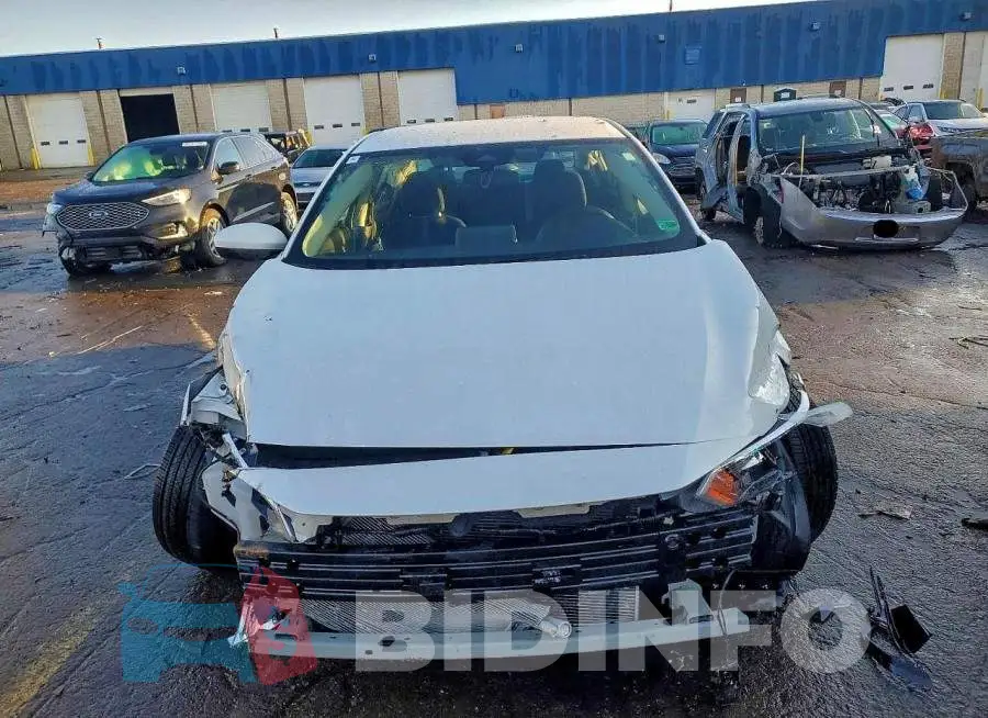 3N1AB8CV1RY350862 Photo# 5
