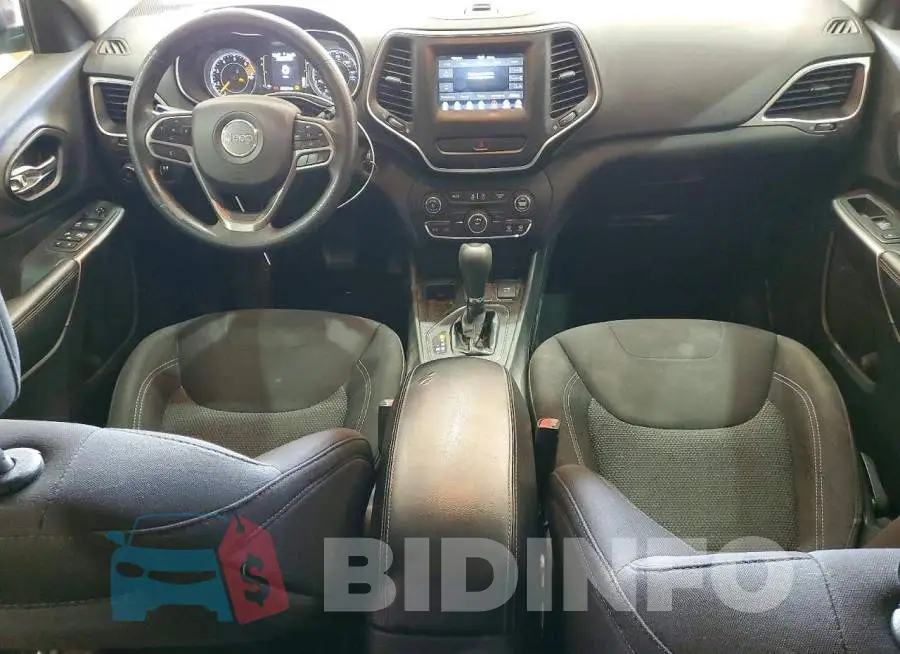 1C4PJLCB8KD145728 Photo# 8