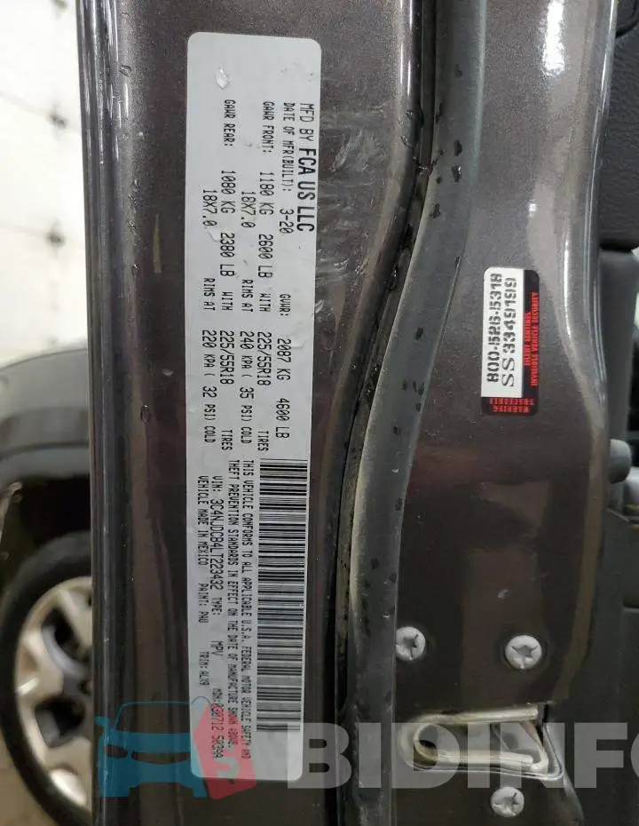 3C4NJDCB4LT223432 Photo# 14