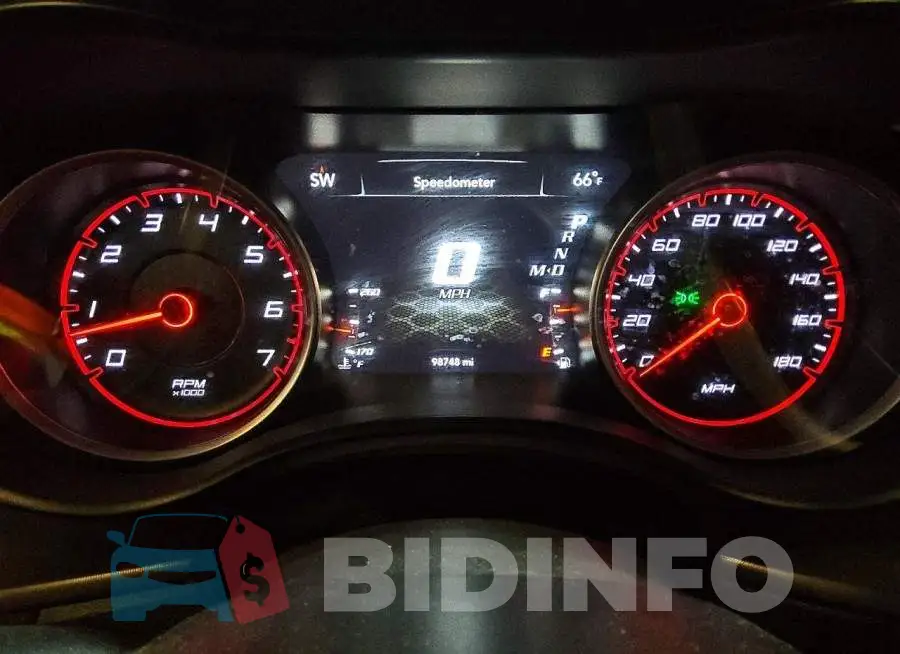 2C3CDXGJ2PH579723 Photo# 9