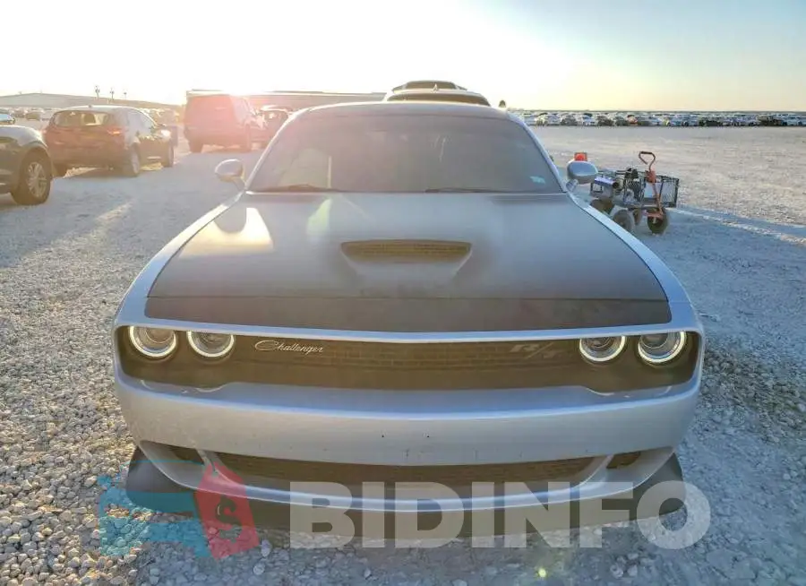 2C3CDZFJ6PH680910 Photo# 5