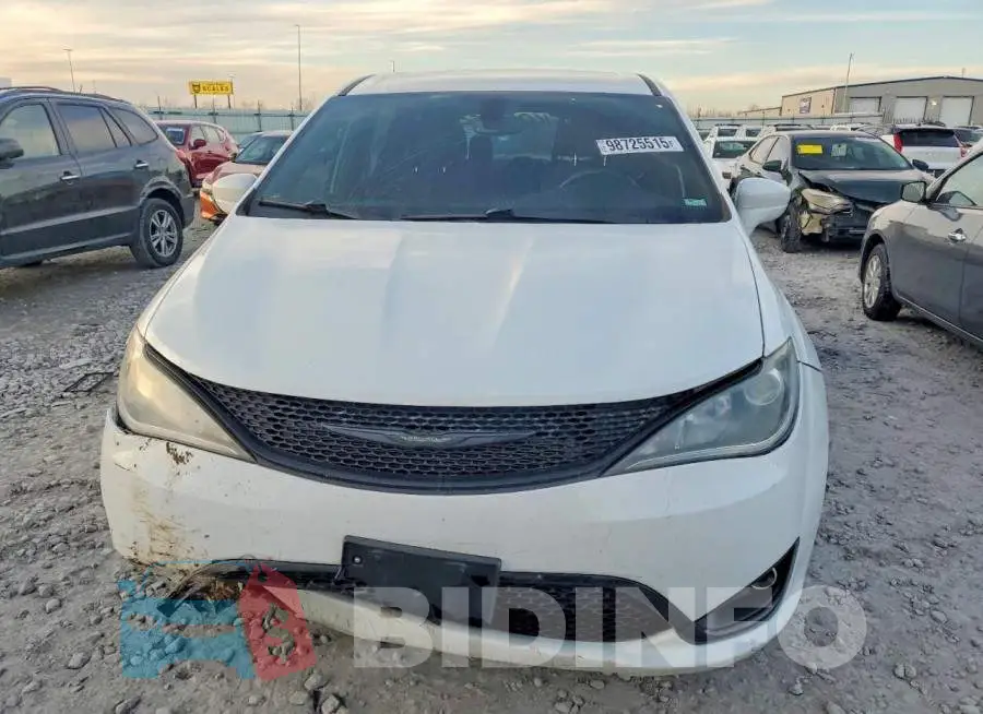 2C4RC1FG7KR720915 Photo# 5