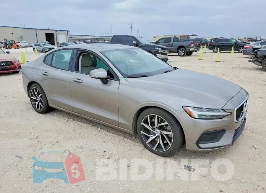 7JRA22TK9LG045278 Photo# 4