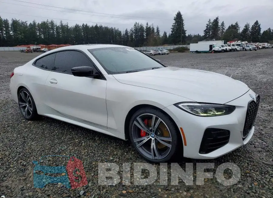 WBA13AR08MCF99142 Photo# 4