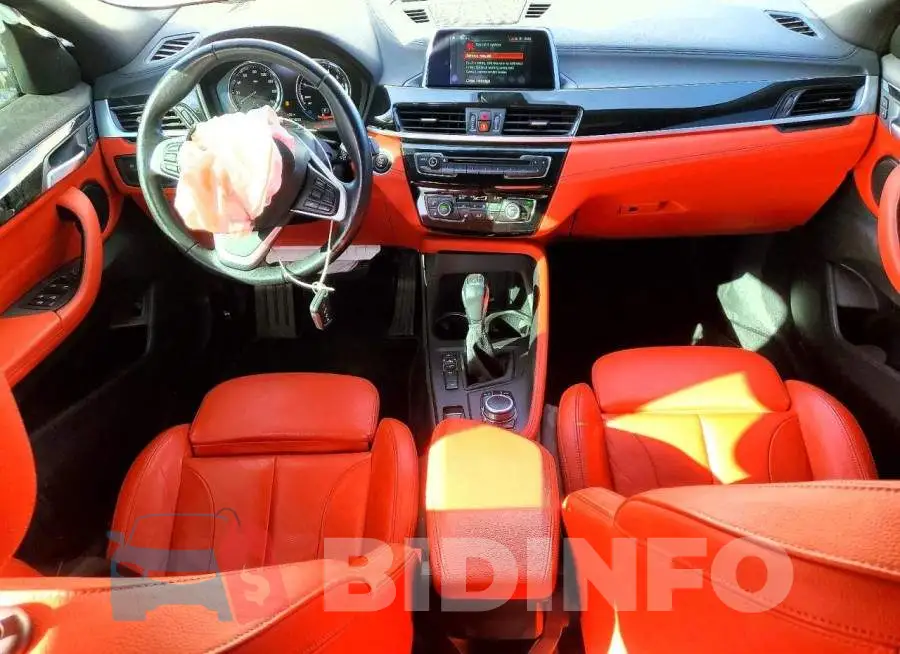 WBXYJ5C57KEF83473 Photo# 7