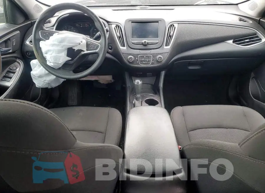 1G1ZB5ST0JF242073 Photo# 8