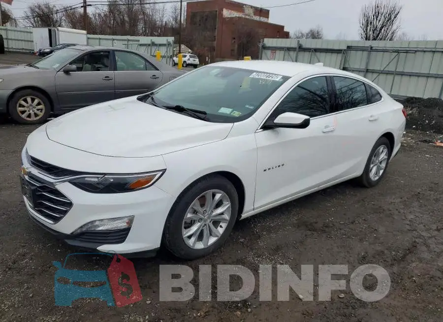 1G1ZD5ST3RF171800 Photo# 1