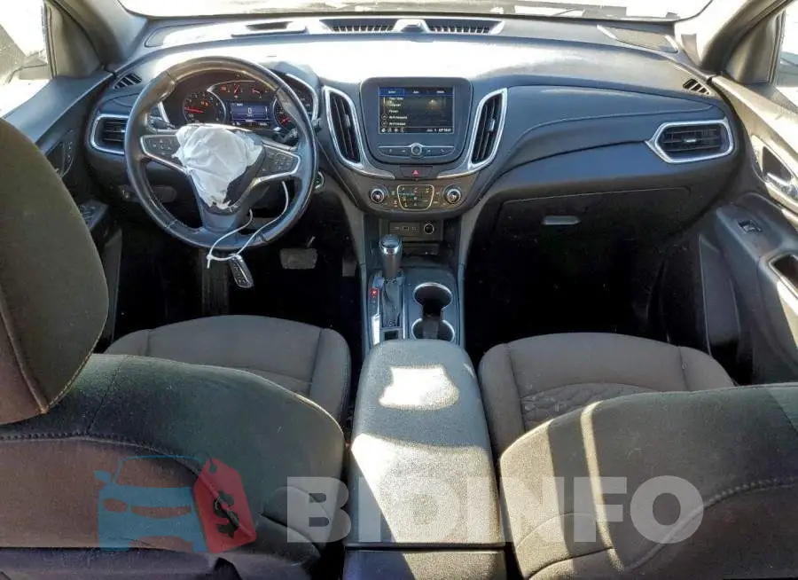 2GNAXTEV1K6151582 Photo# 8