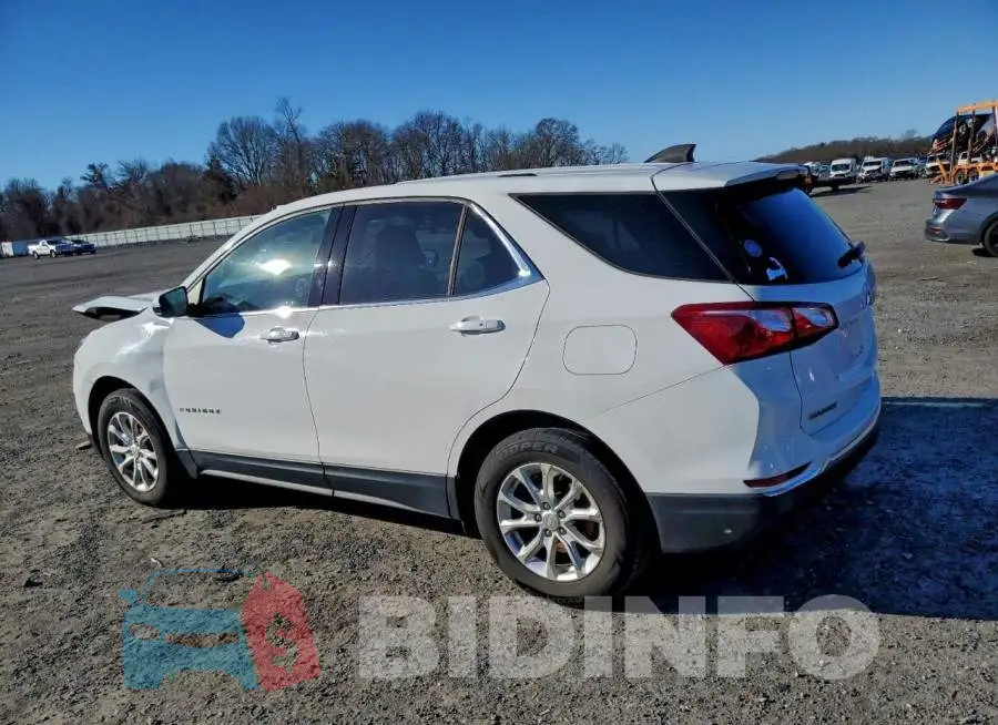2GNAXTEV1K6151582 Photo# 2